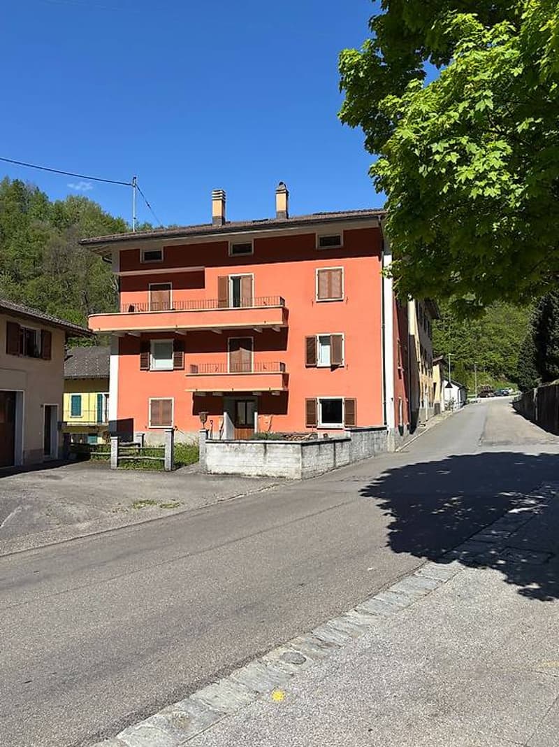 Affascinante Casa nella splendida Valle di Blenio! (11)