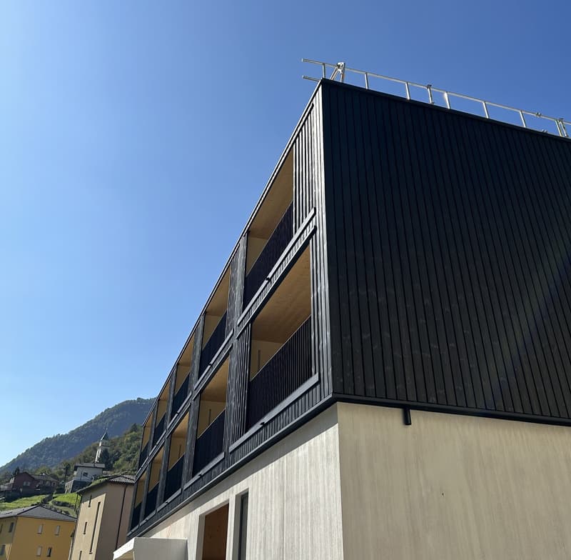 Modern and bright apartment, with terrace, in Cama (2)
