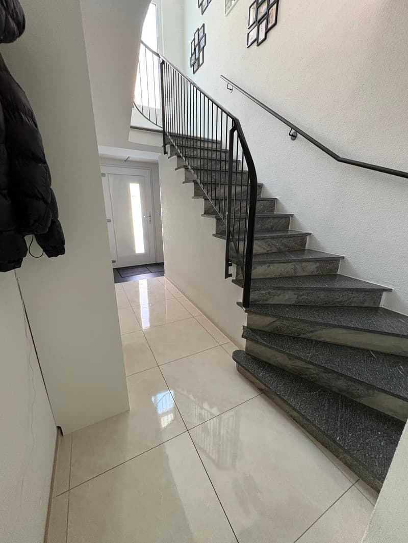 Elegant single-family house in Bellinzona – 7.5 rooms (10)
