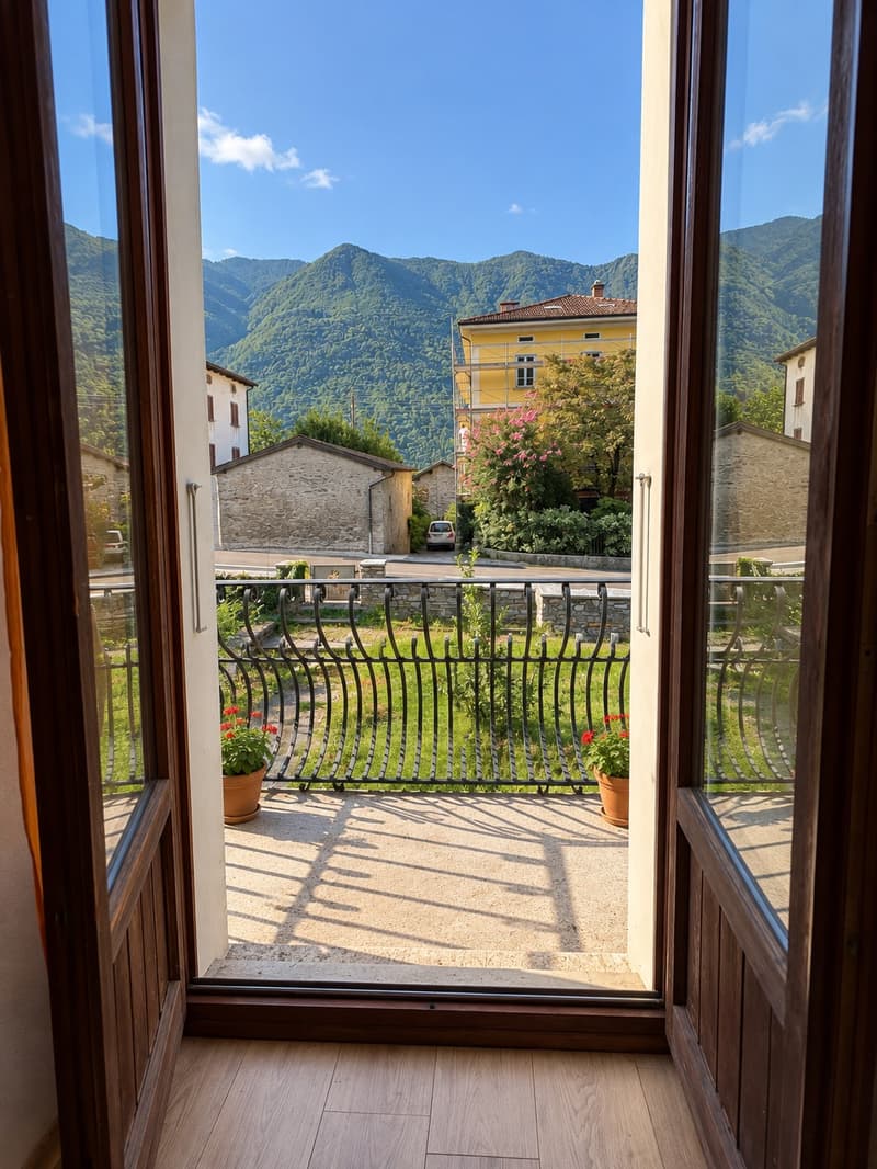 HAUS MIT HAUPTWOHNUNG UND SEPARATER WOHNEINHEIT IN SAN VITTORE GR (7)