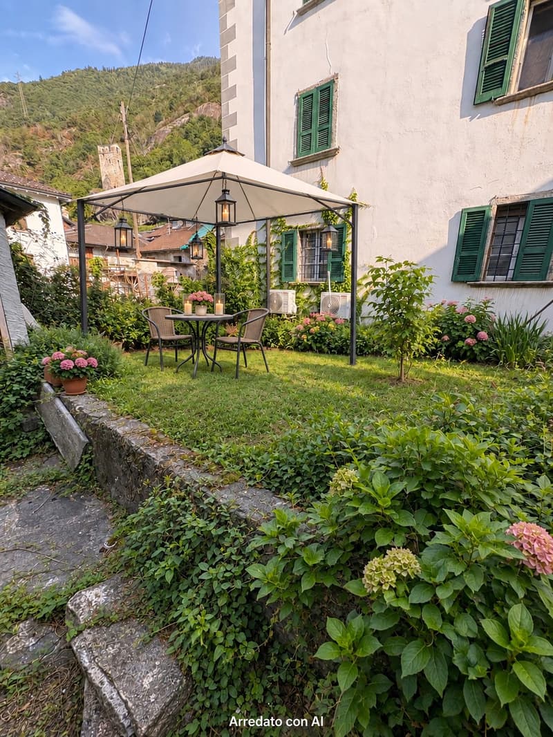 HAUS MIT HAUPTWOHNUNG UND SEPARATER WOHNEINHEIT IN SAN VITTORE GR (23)