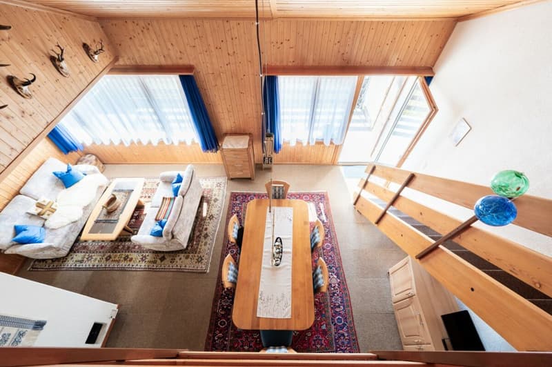 Alpine Retreat with Panoramic View (6)