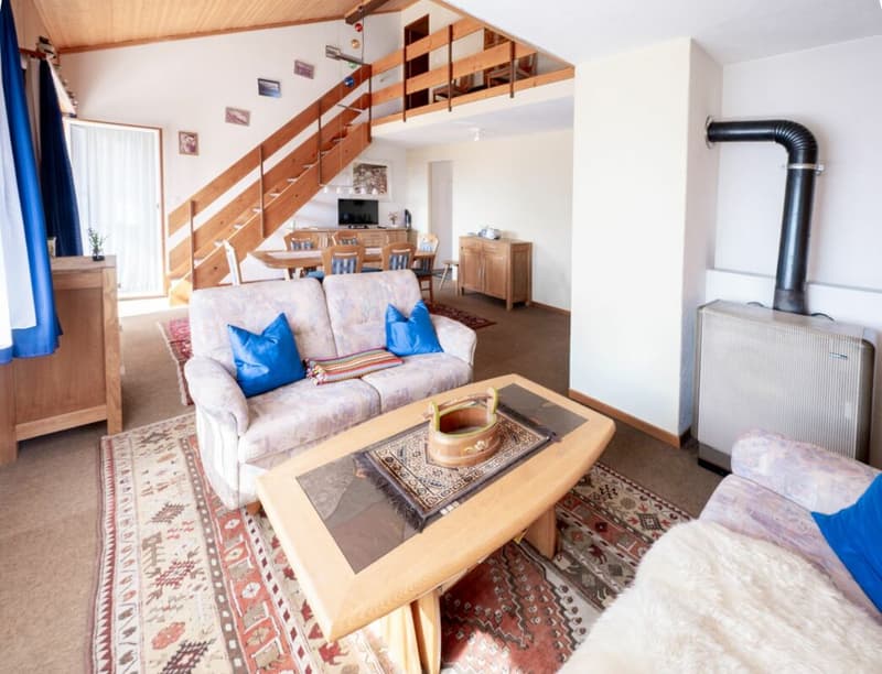 Alpine Retreat with Panoramic View (3)
