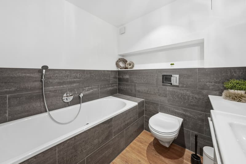 4.5-Zimmer-Gartenwohnung mit exklusivem Bodenseeblick (11)