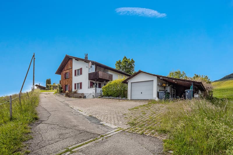 Maison de famille dans un emplacement panoramique ! (2)
