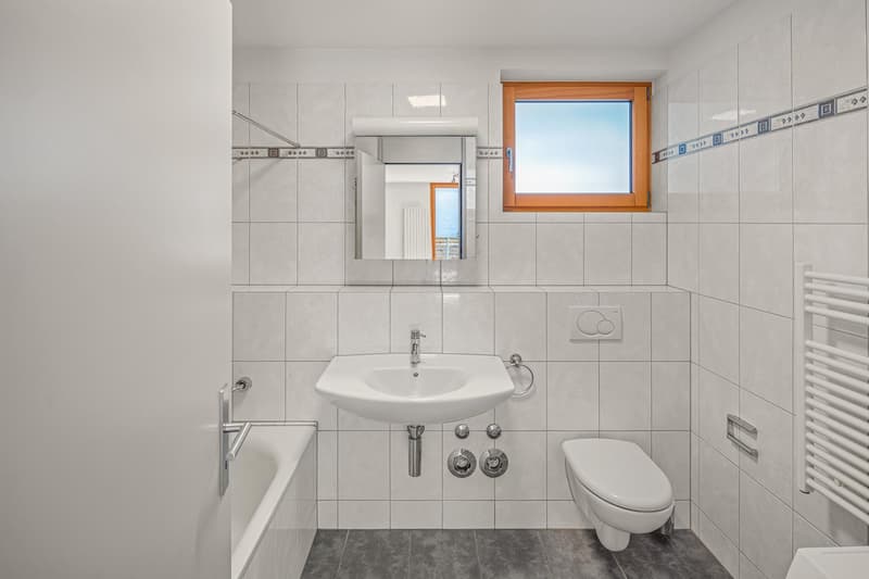 Quiet & spacious! 4.5-room apartment with sun terrace (4)