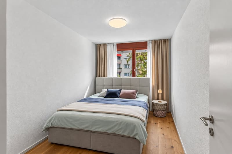 Familienglück mit Garten & Pool - modernisiertes, 4.5-Zimmer-Reihenhaus (10)