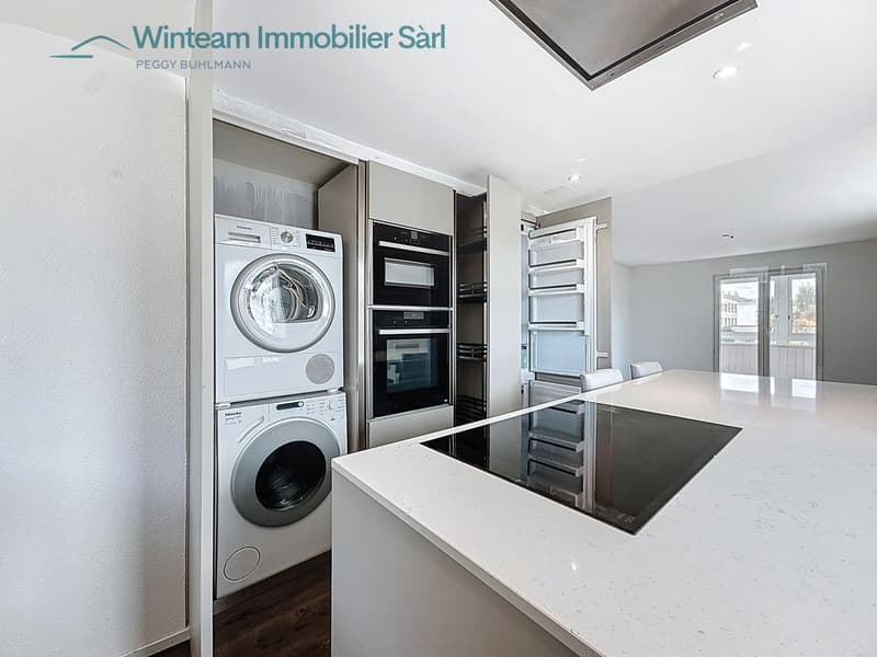 For Sale: 3.5 room apartment with unique charm, veranda and exclusive garden - in Givisiez (7)