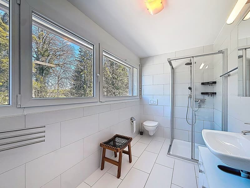 Salle de bain, étage