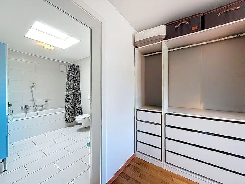 Zu vermieten: 4,5 Zi.-Duplex mit Balkon in Belfaux (7)