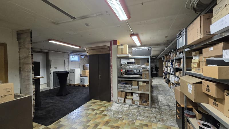 Local commercial, 427.00 m2