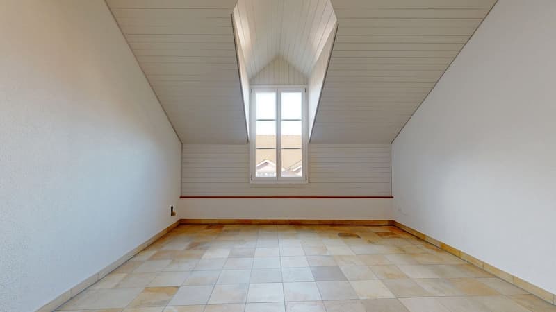 Beautifully renovated, very spacious and absolutely unique - dream home in the upper town (12)