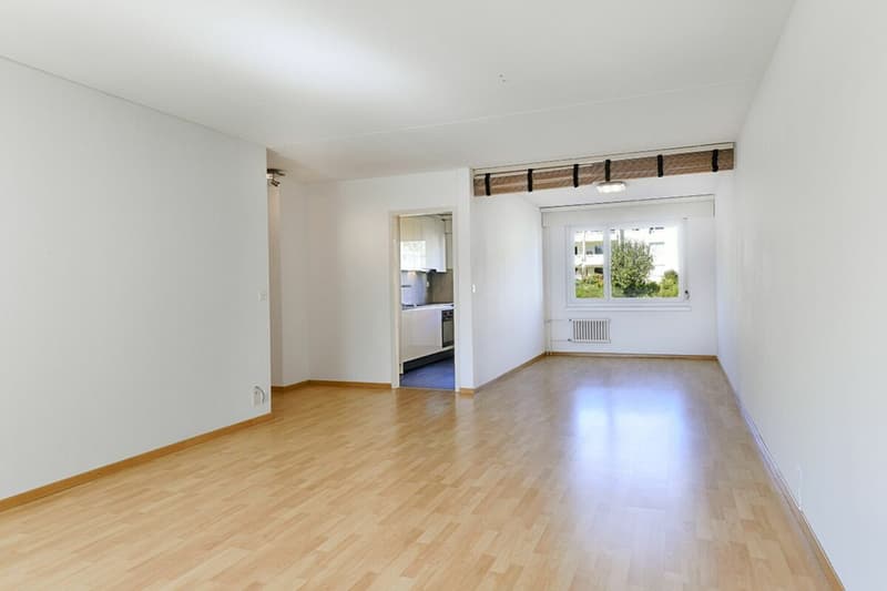 4.5-Zimmer Etagenwohnung an ruhiger Lage mit herrlichem Blick ins Grüne (4)