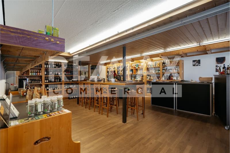 Interesting commercial spaces for rent in a prime location in Brienz (4)