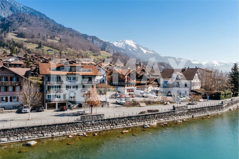 Shop, office or practice space for rent in a prime location in Brienz (6)