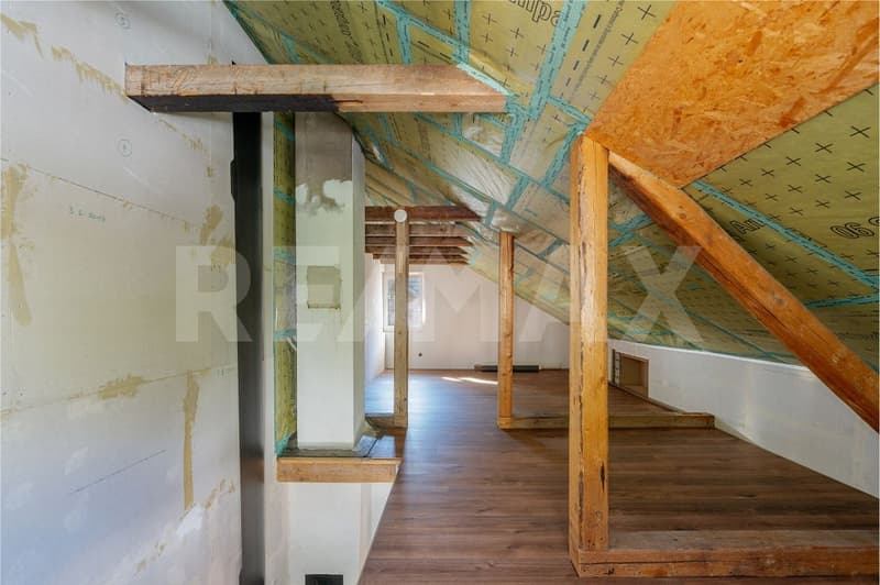 (Holiday) semi-detached house waiting for its final touches (10)