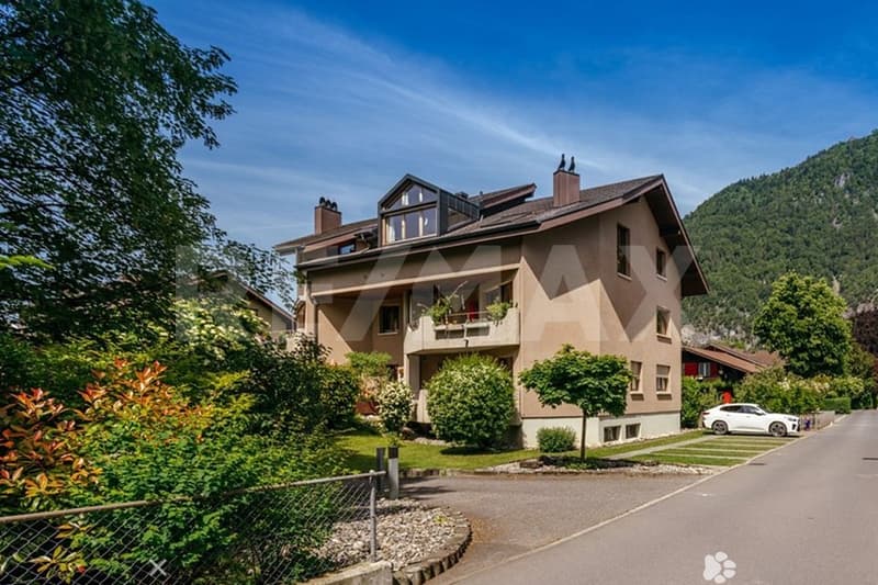 Zwischen Thuner- und Brienzersee zu Hause lichtdurchflutete 4.5-Zimmer-Wohnung (2)