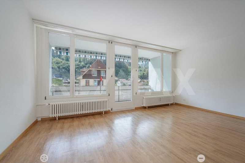 Gepflegte 2.5-Zimmer-Wohnung mit Balkon und Aussenparkplatz (Erstwohnsitz) (6)