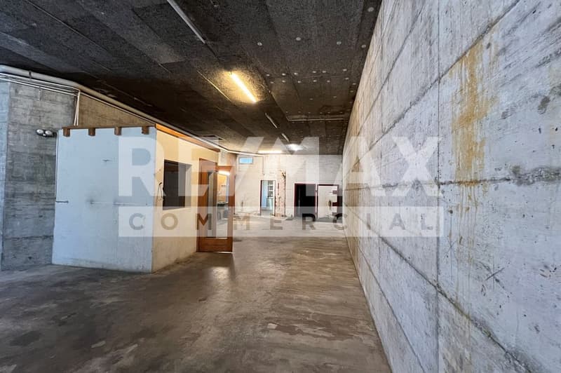 192 m2 Lagerraum mit Büro und PW-Einfahrt in Brienz zu vermieten (3)