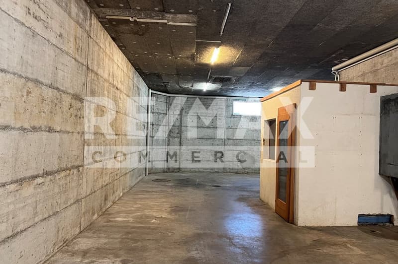 192 m2 Lagerraum mit Büro und PW-Einfahrt in Brienz zu vermieten (4)