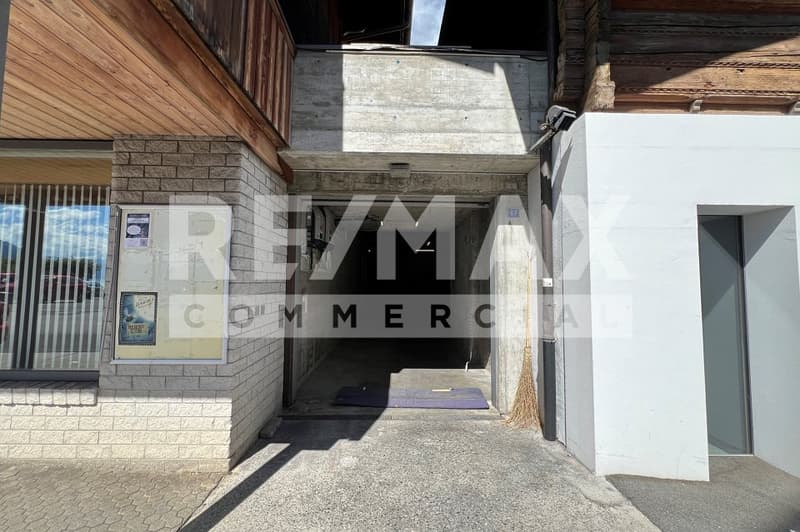 192 m2 Lagerraum mit Büro und PW-Einfahrt in Brienz zu vermieten (10)