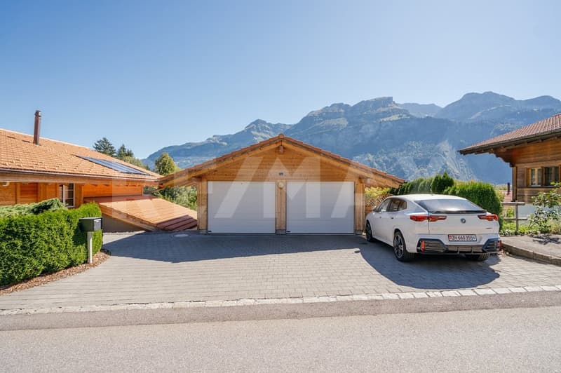 Neuwertiges 5.5-Zimmer-Chalet mit wunderschönem Garten in Hofstetten bei Brienz (Erstwohnsitz) (3)