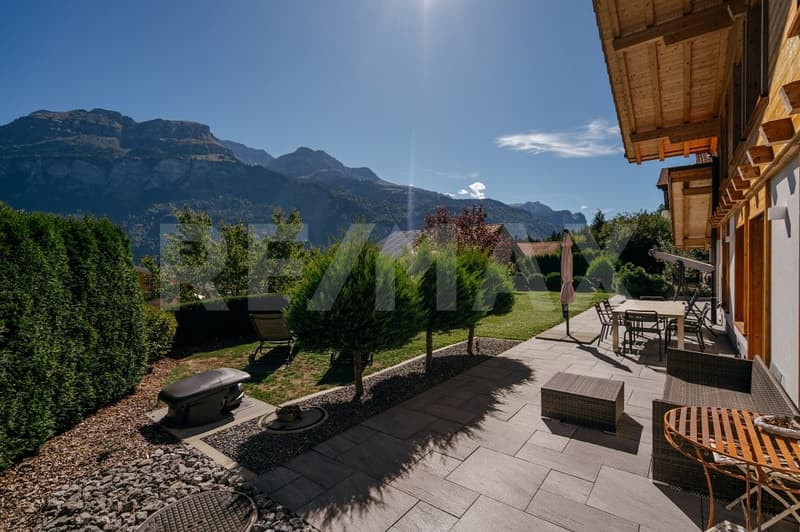 Neuwertiges 5.5-Zimmer-Chalet mit wunderschönem Garten in Hofstetten bei Brienz (Erstwohnsitz) (13)