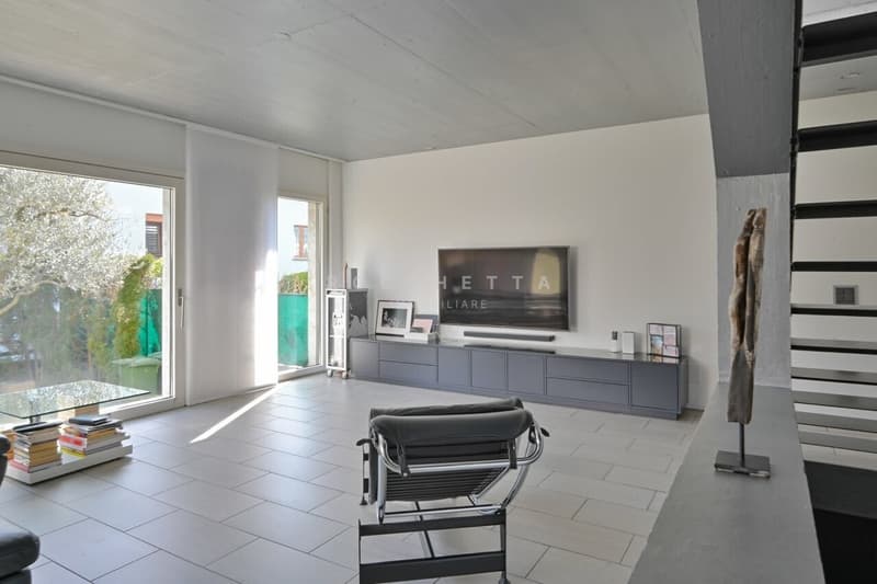 Moderna e raffinata Villa unifamiliare in posizione ricercata (3)