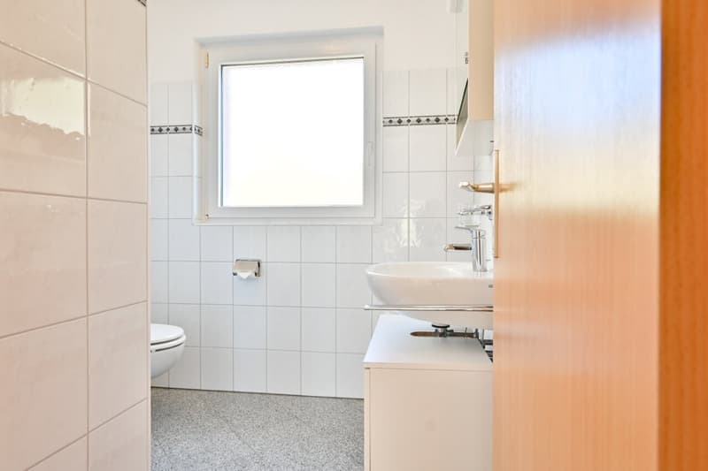 Casa unifamilare con tanto sole e fantastica vista nel verde (10)