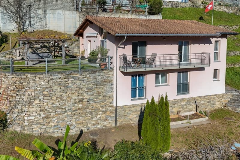 Casa unifamilare con tanto sole e fantastica vista nel verde (4)
