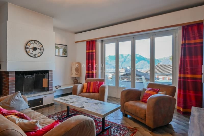 Bella casa con appartamento ospiti e terreno (4)