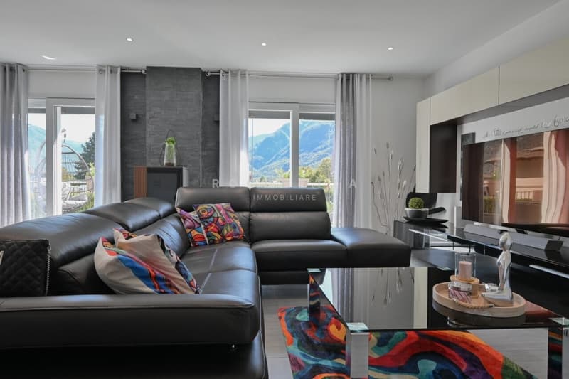 Bellissima casa unifamiliare con spazio, funzionalità e oasi di relax (8)