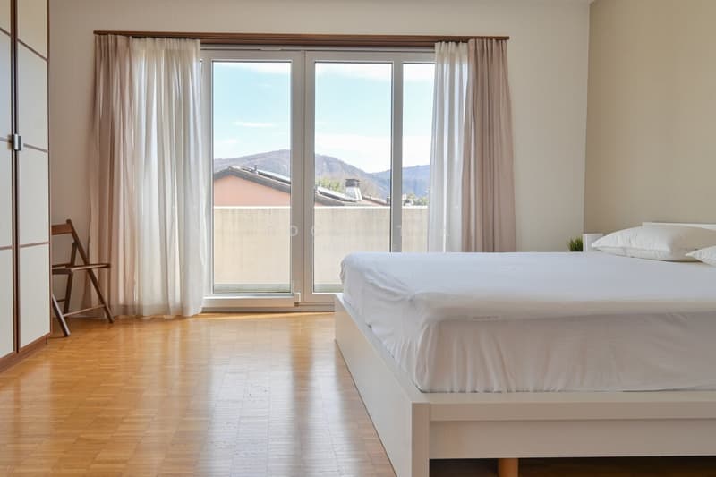Grazioso appartamento duplex arredato con gusto e con grande terrazza (10)