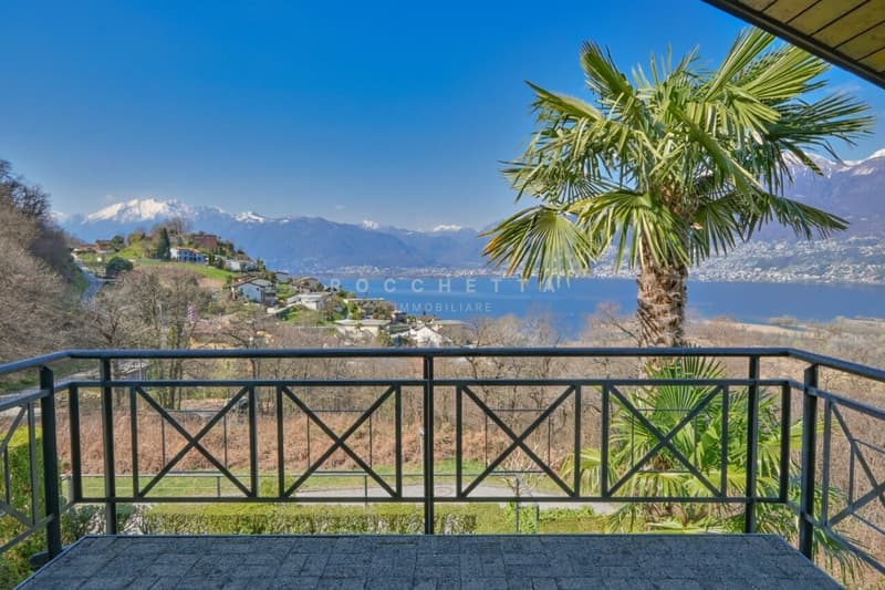 Bijou mediterraneo con giardino e vista sul Lago Maggiore (10)