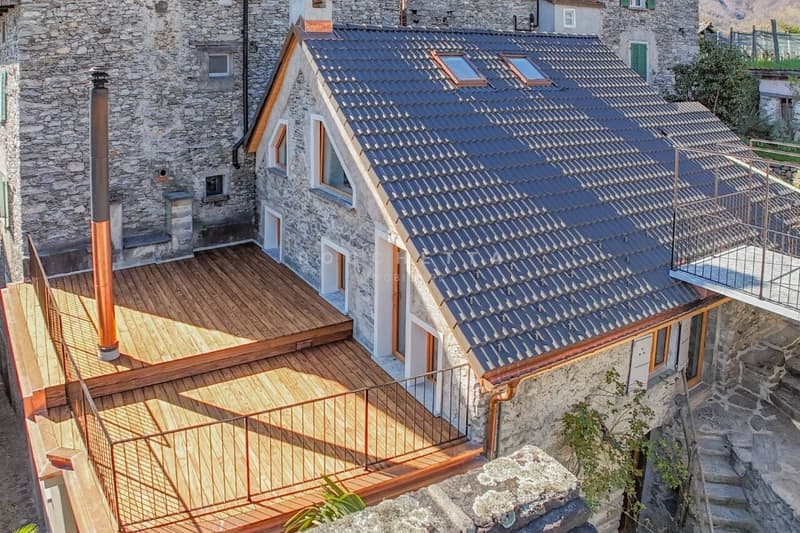 Caratteristica casa interamente ristrutturata con grande locale hobby (3)