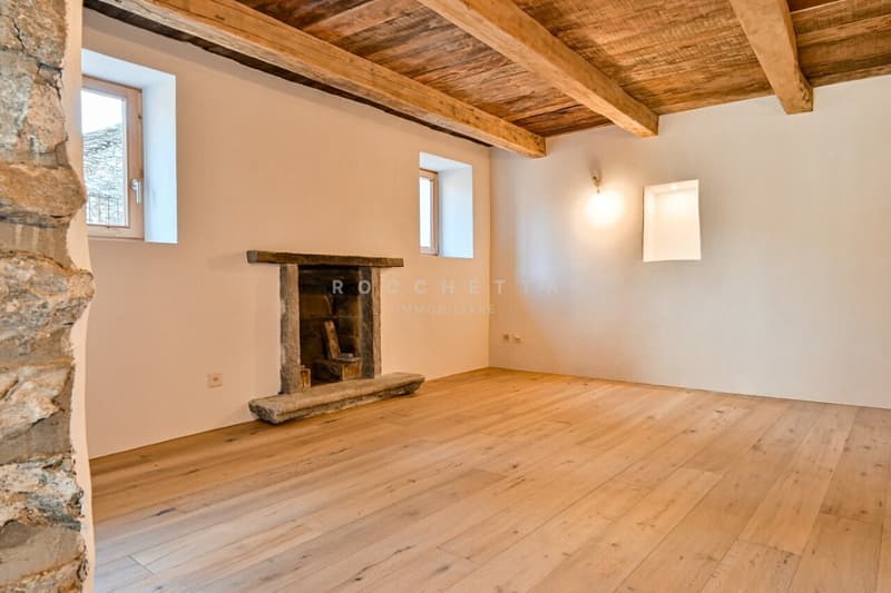 Caratteristica casa interamente ristrutturata con grande locale hobby (6)