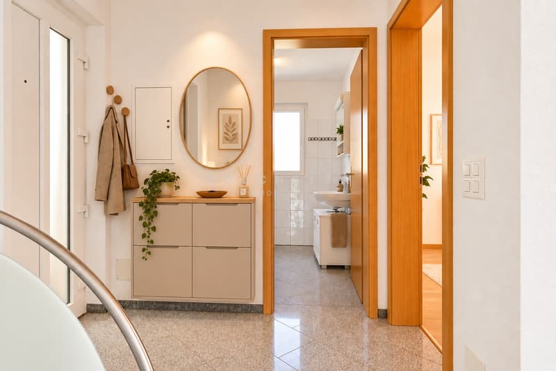 Casa unifamilare con tanto sole e fantastica vista nel verde (7)