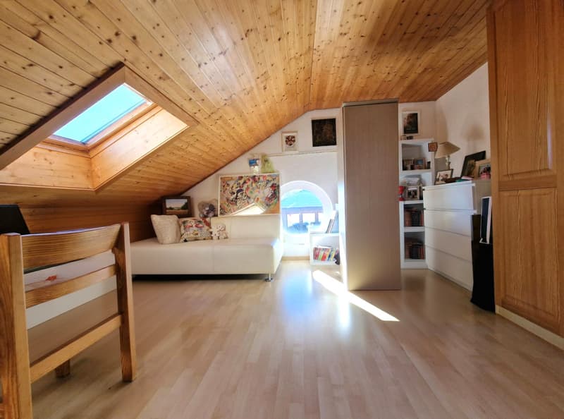 Exklusiv: Sehr schönes Familienhaus im Herzen von Arzier-Le-Muids (8)