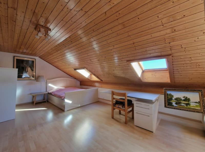 Exklusiv: Sehr schönes Familienhaus im Herzen von Arzier-Le-Muids (9)