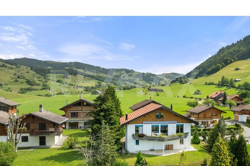 Maison individuelle: ensoleillée, au calme, avec une vue imprenable (2)