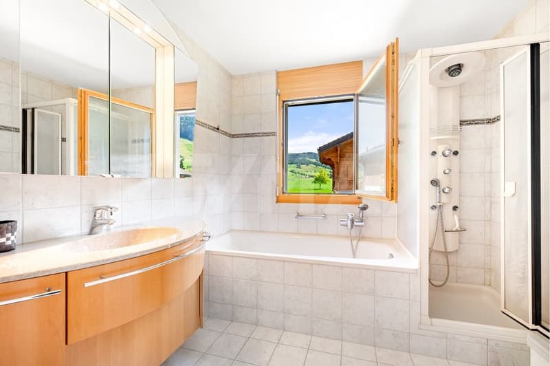 Maison individuelle: ensoleillée, au calme, avec une vue imprenable (6)