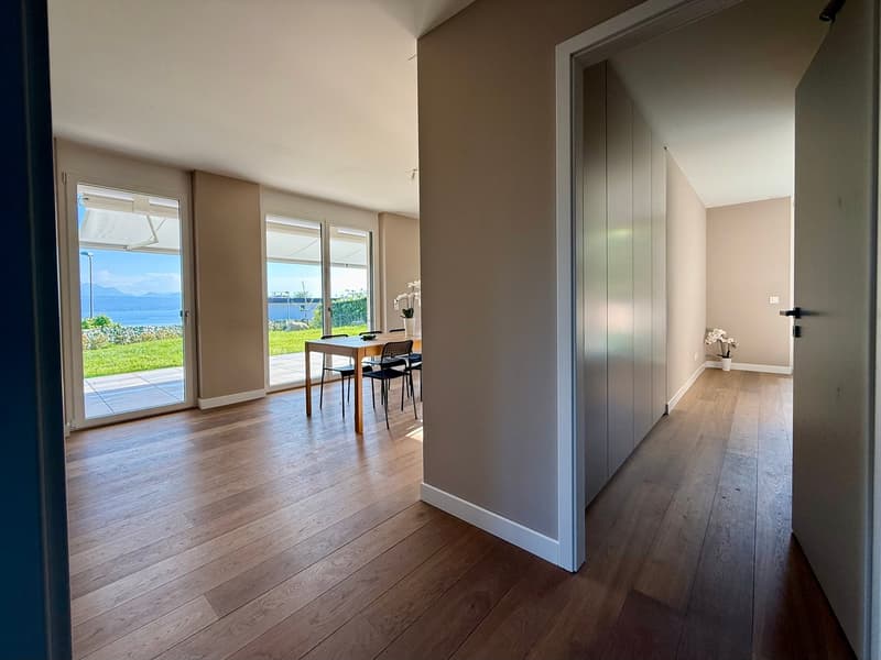 Wohnung mit 4,5 Zimmern und Blick auf den See und die Berge in Pully (7)