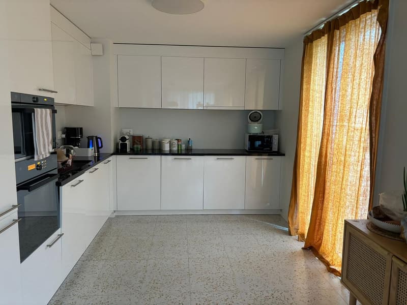 Appartement lumineux de 4.5 pièces avec balcon à Lausanne (4)