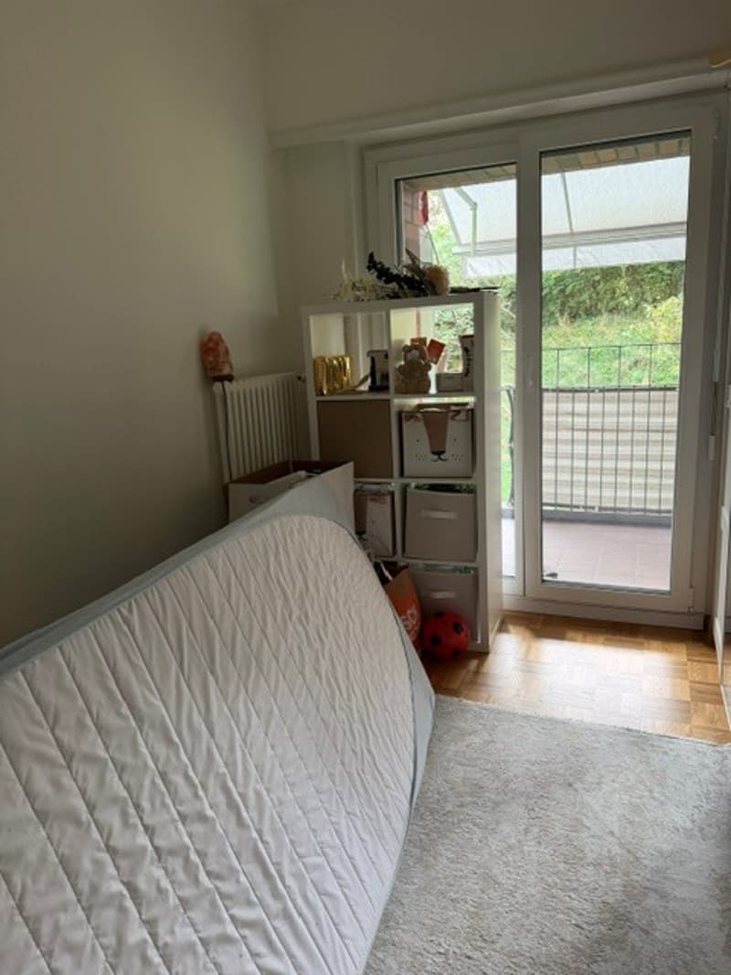 Appartement 4 pièces rénové avec balcon à Chavannes-près-Renens (6)