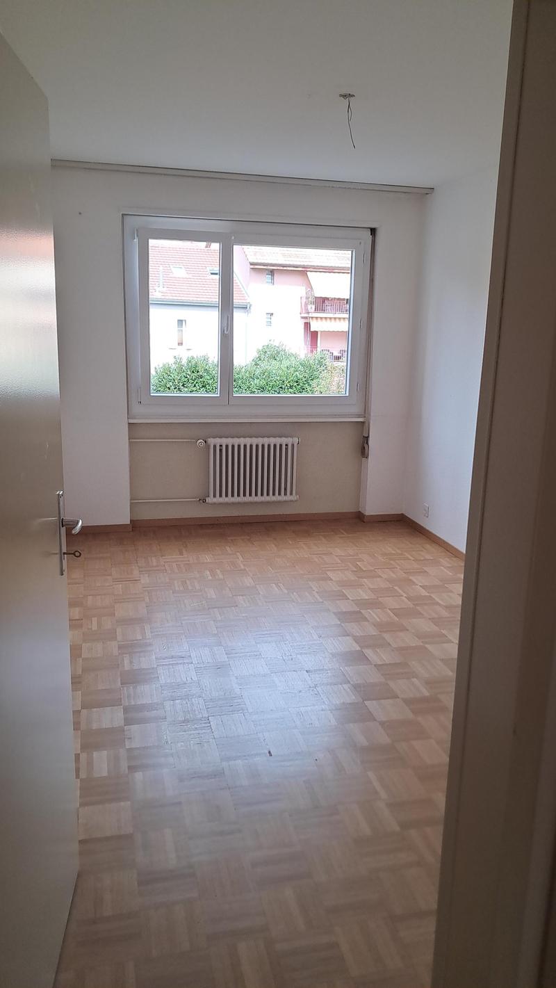 Bel appartement de 3.5 pièces situé à Yverdon les bains (5)