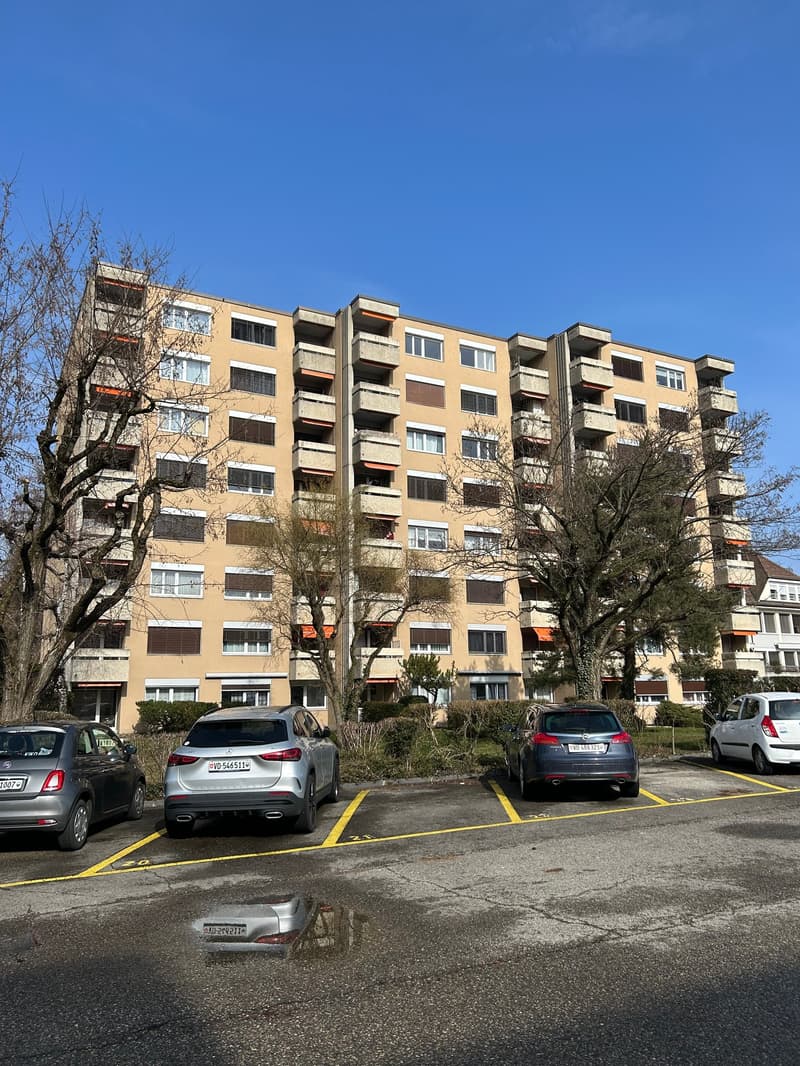 Bel appartement de 3.5 pièces situé à Yverdon les bains (1)