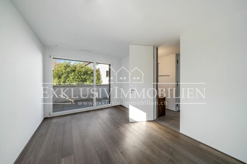 Luxurious living experience with panoramic lake view - A true dream (6)