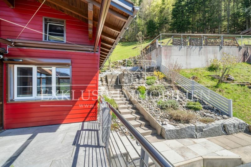 Idyllic single-family house with winter garden and breathtaking Lake Walen view (14)