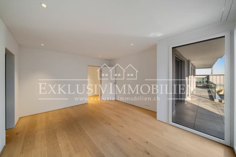 Exclusive living with lake and far-reaching views and a bright winter garden (7)