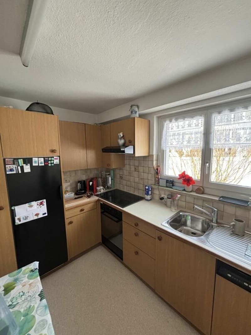 4-Room Apartment on the High Ground Floor (2)